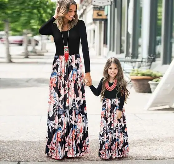 

Family matching clothes 2023 Autumn New Mom and daughter dress Long Sleeve Printed Long Dress mother daughter dresses