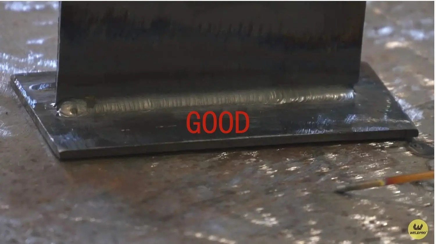 Стержневой сварочный аппарат с импульсом CK 17 фонарик Superflex гарантия 3 года