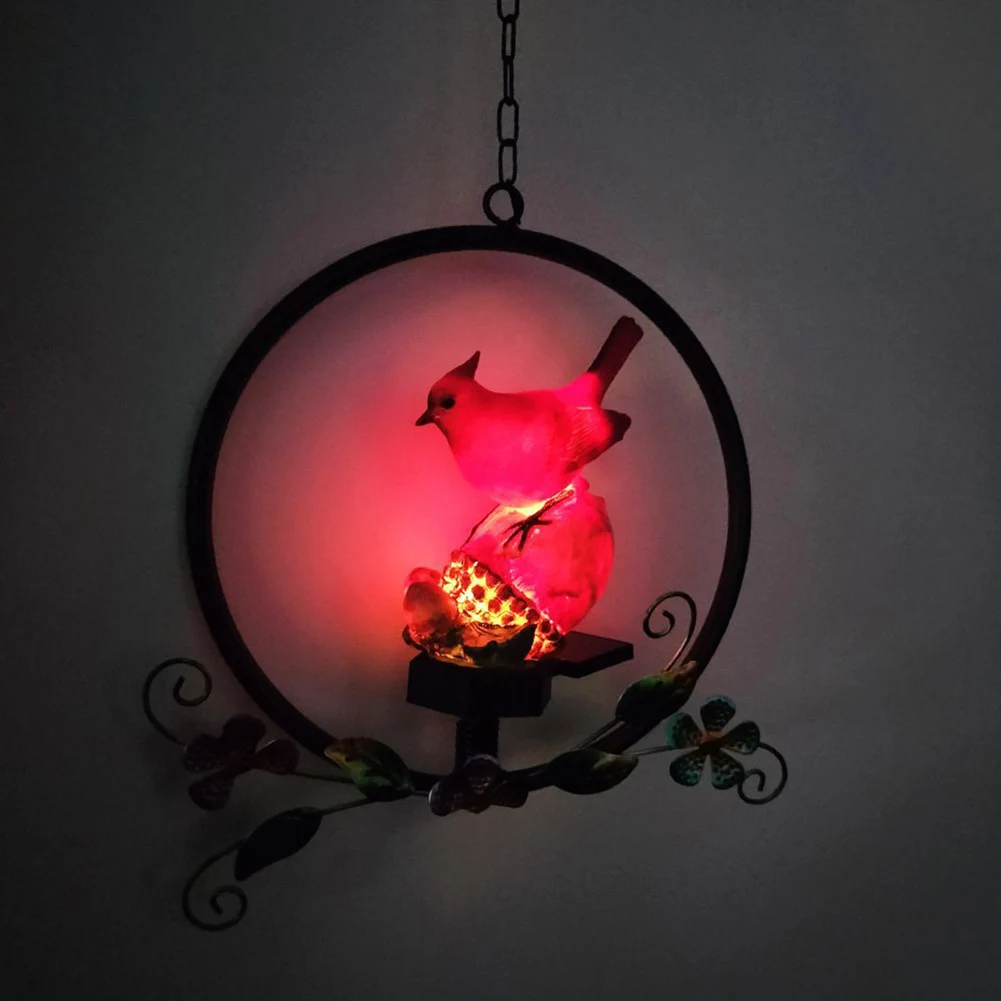 

Fashion Solar Powered Red Birds Windchime Light Lightweight Stylish Landscapes Light For Balcony Patios