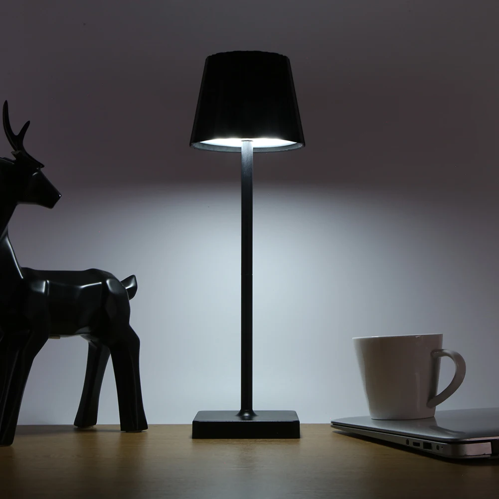 Сенсорная лампа прикроватная светодиодная настольная беспроводная с