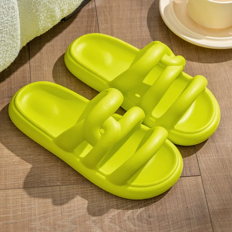 

Новинка 2023, летняя обувь для женщин, новые шлепанцы, женская домашняя искусственная мягкая эва Нескользящие шлепанцы, дизайнерские роскошные сандалии