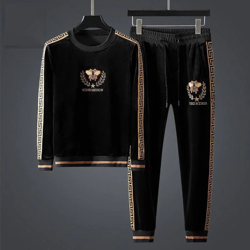 

Роскошный брендовый золотистый бархатный спортивный костюм Мужская свободная большая корейская мода маленькая пчела вышитая лента Сращив...