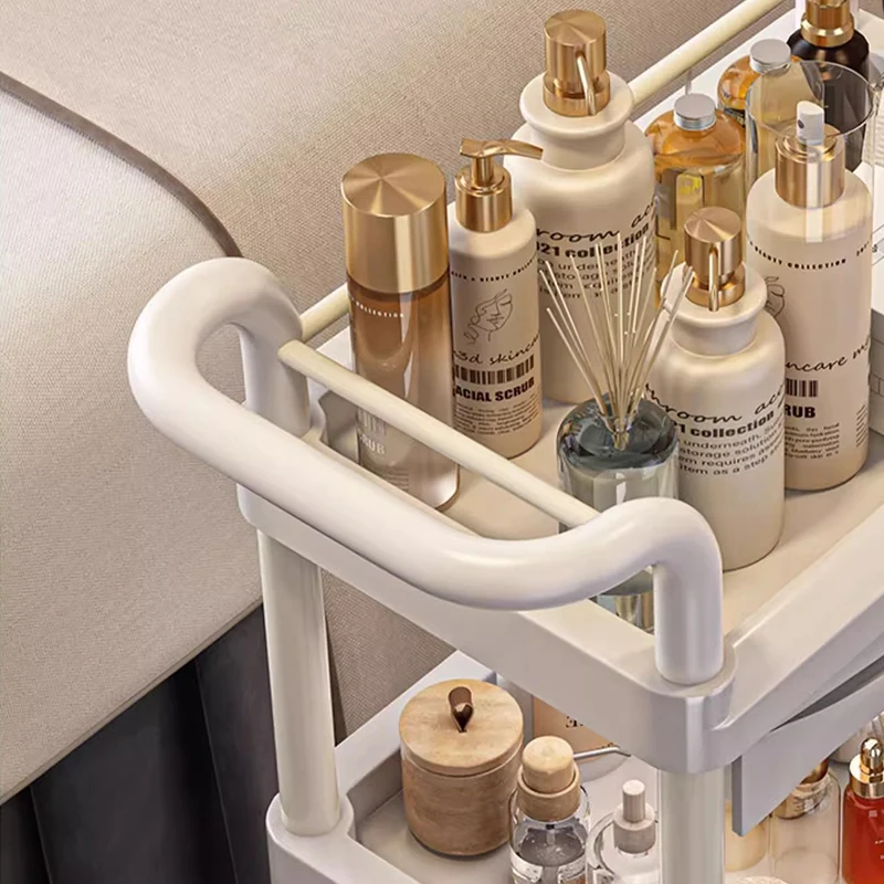 Рисунок 3 - Косметическая тележка для салона красоты