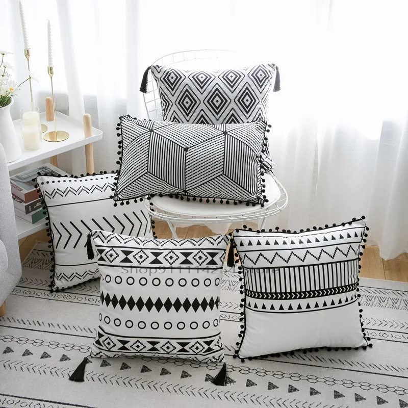 

Simple Decorative Cushion Cover White Black Rectangle Pillow Cover Soft 45x45cm 30x50cm Simple Geometric Pom Pom Ball Fringe