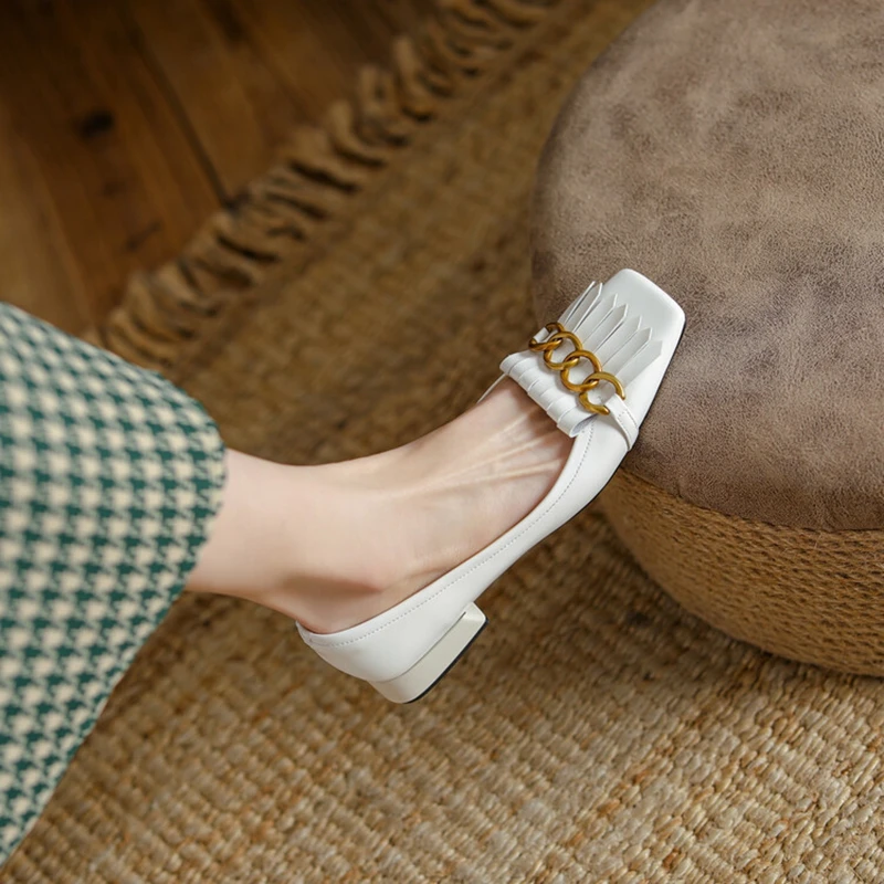 

2022 Spring/Summer Women Shoes Patent Leather Shoes Women Square Toe Chunky Heel Shoes Fashion Women Pumps Tassel Ladies Shoes