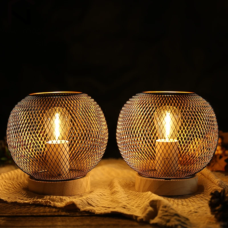 

2Pcs Modern Metal Mesh Table Lamp Battery Powered with 6-Hours Timer Cordless Lamp for Home Garden Party Decor
