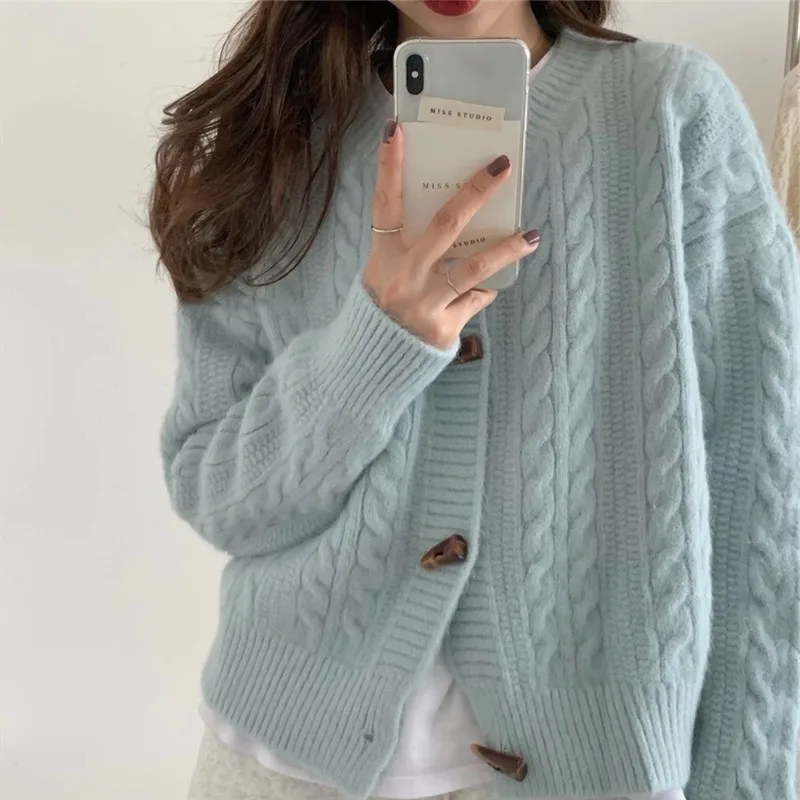 

Horn button cropped twist sweater woman autumn and winter new knitted cardigan knitted sweater woman
