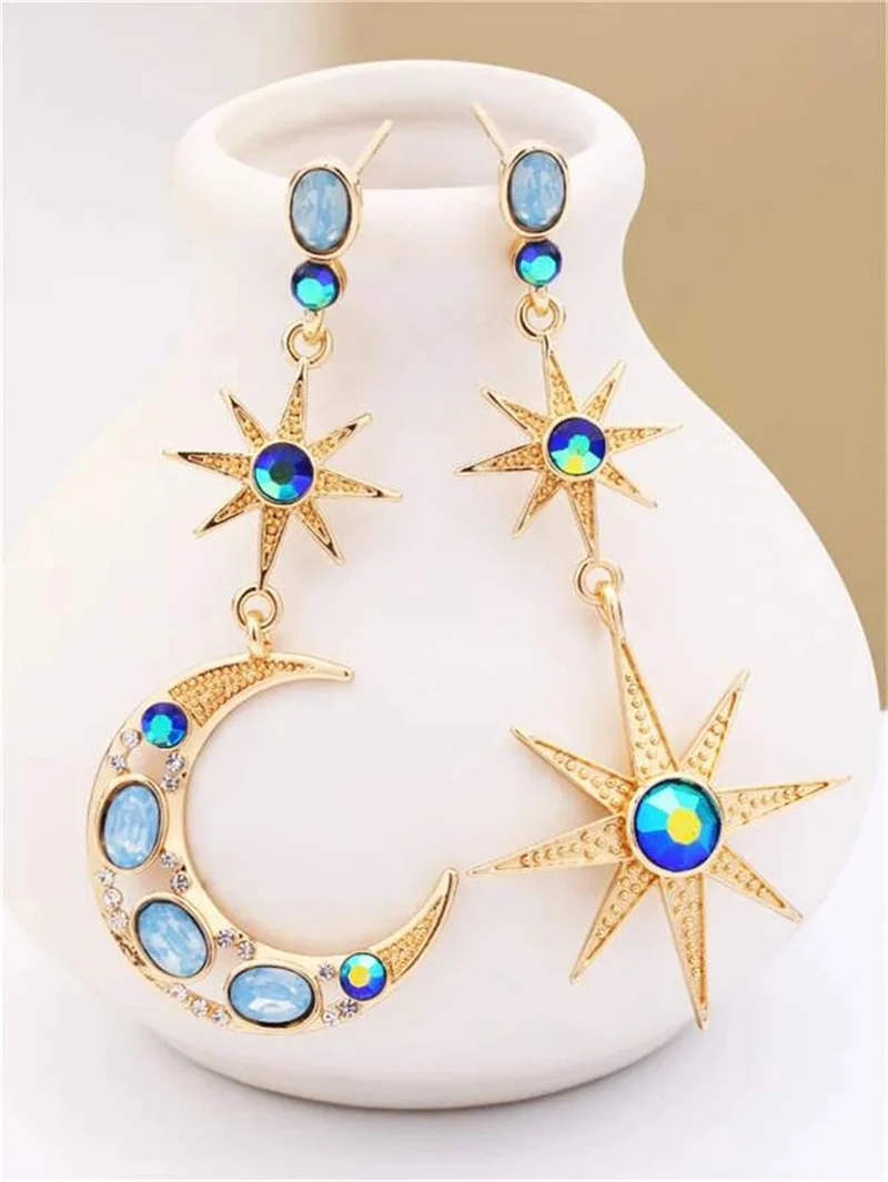 

Sailor Moon Star Dangle Earrings for Women Rhinestone Moon & Star Decor Drop Earrings for Girls