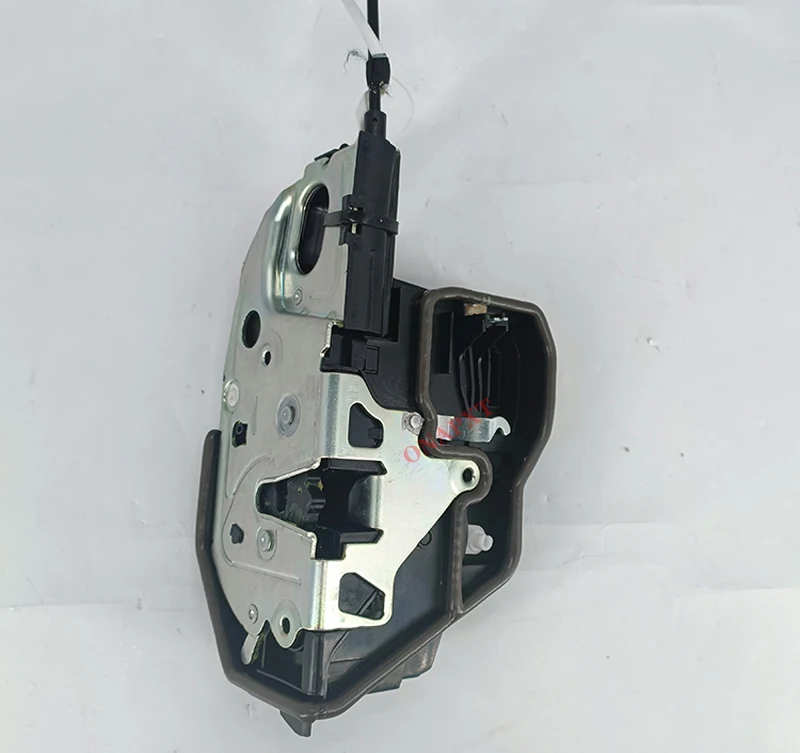 Автомобильный Автоматический Мягкий закрывающийся дверной замок для BMW 1 2 3 5 7 X1 X3