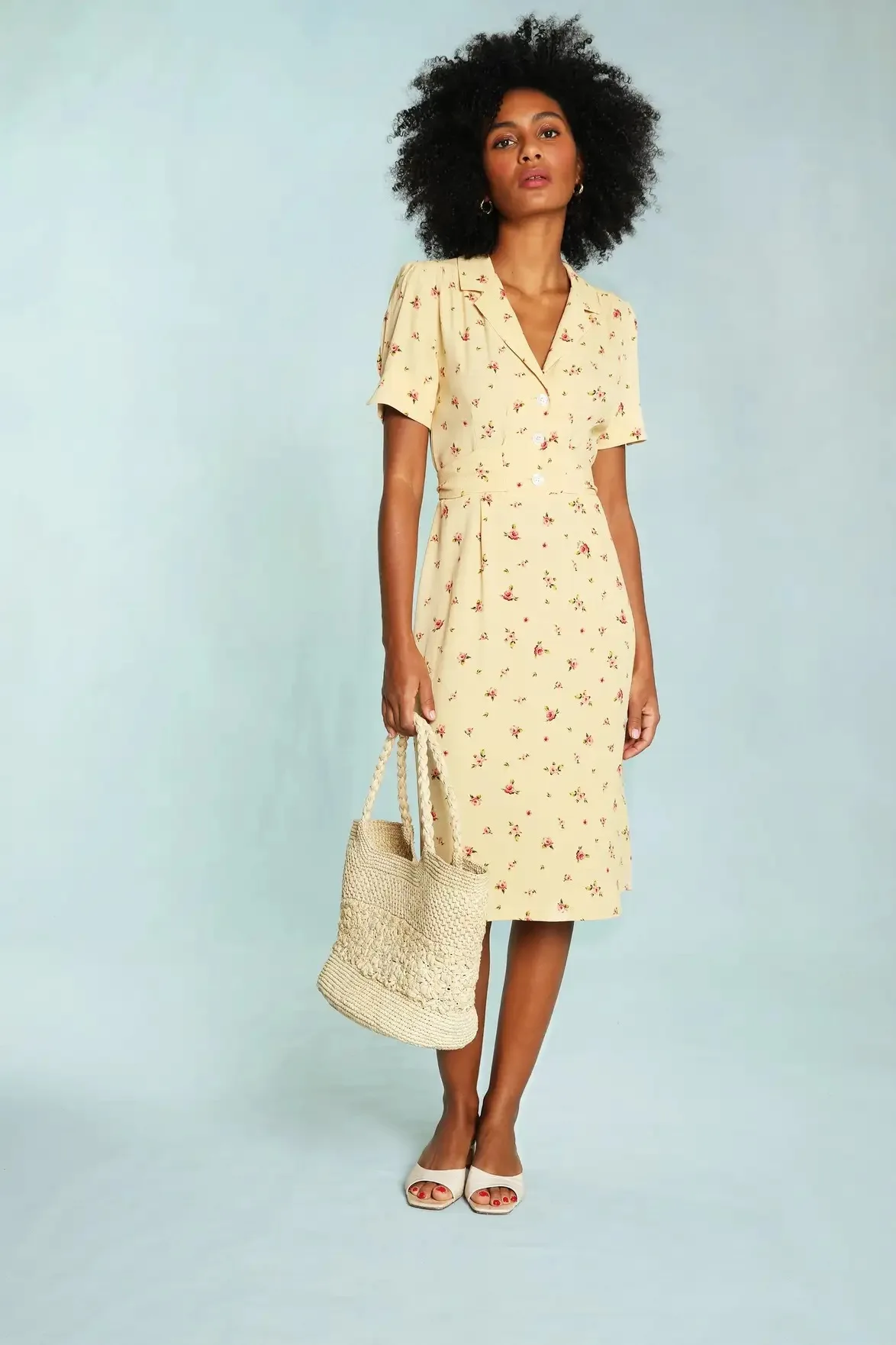 

2023 Spring and Summer New French Short Sleeved Lapel dress Single Breasted Midi Broken Flower Trendy Sexy High waist Dress