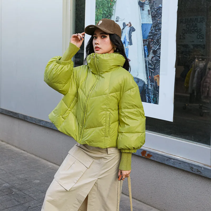 Winter New Design Sense Lantern Sleeves Short Section Avocado Green Down Jacket Female Small Duck Down Bread Clothes