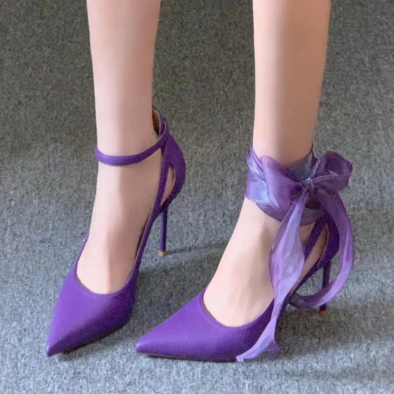 

Босоножки на шпильке с перекрестными ремешками и острым носком, новинка 2023, женские темпераментные фиолетовые туфли на очень высоком каблуке, сексуальные шелковые туфли с бантом и лентой