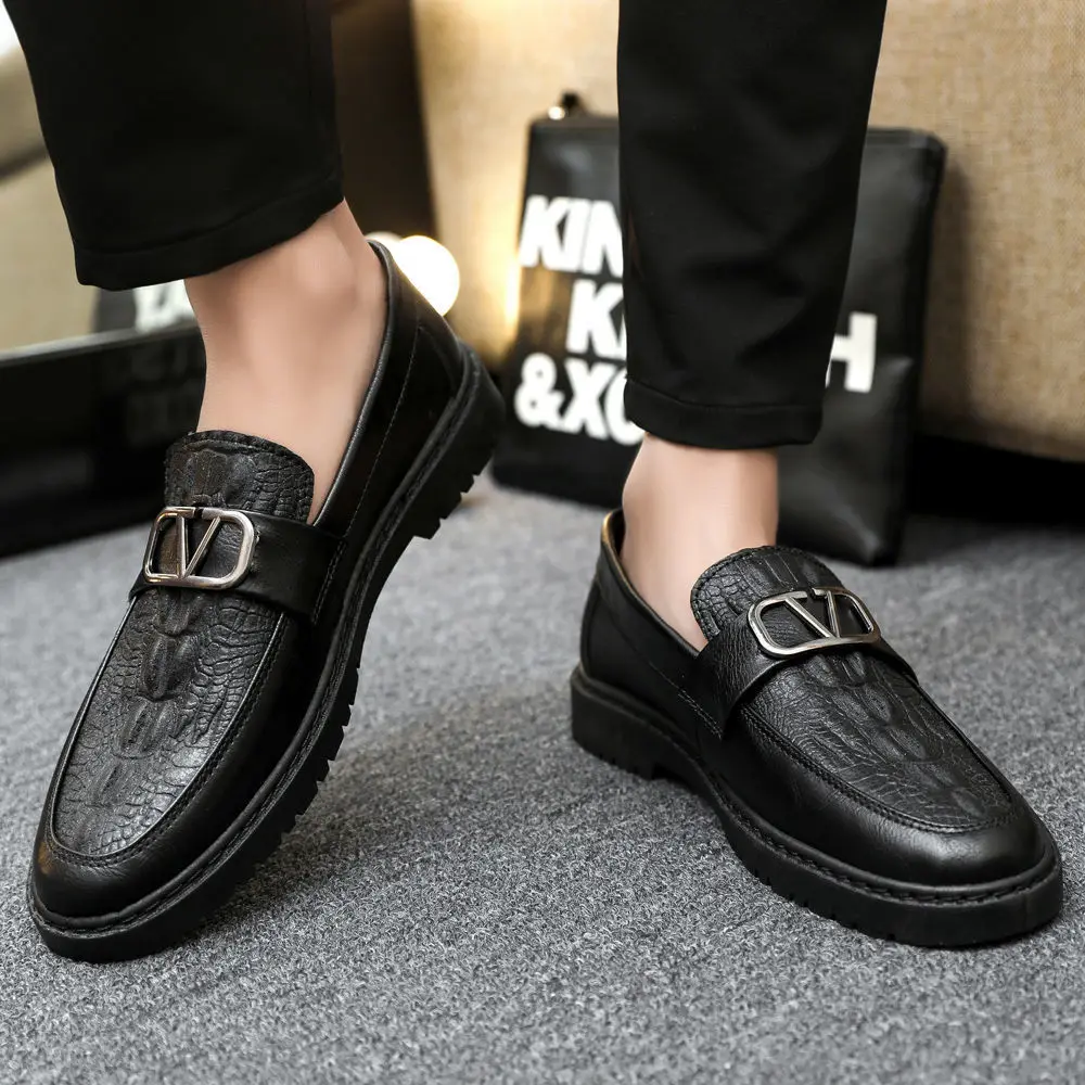 

England style Men Sneakers Summer Slip-on Trend Leather Casual Shoes Youth British Low-top Set Feet Men Casual Shoes