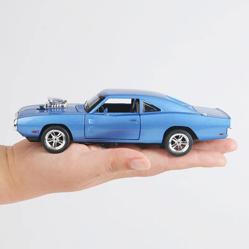 

1/32 Diecasts Car Model Vehicles Dodge with Sound and Light Collection Classic Home Decoration Car Toys for Boys Children Gifts
