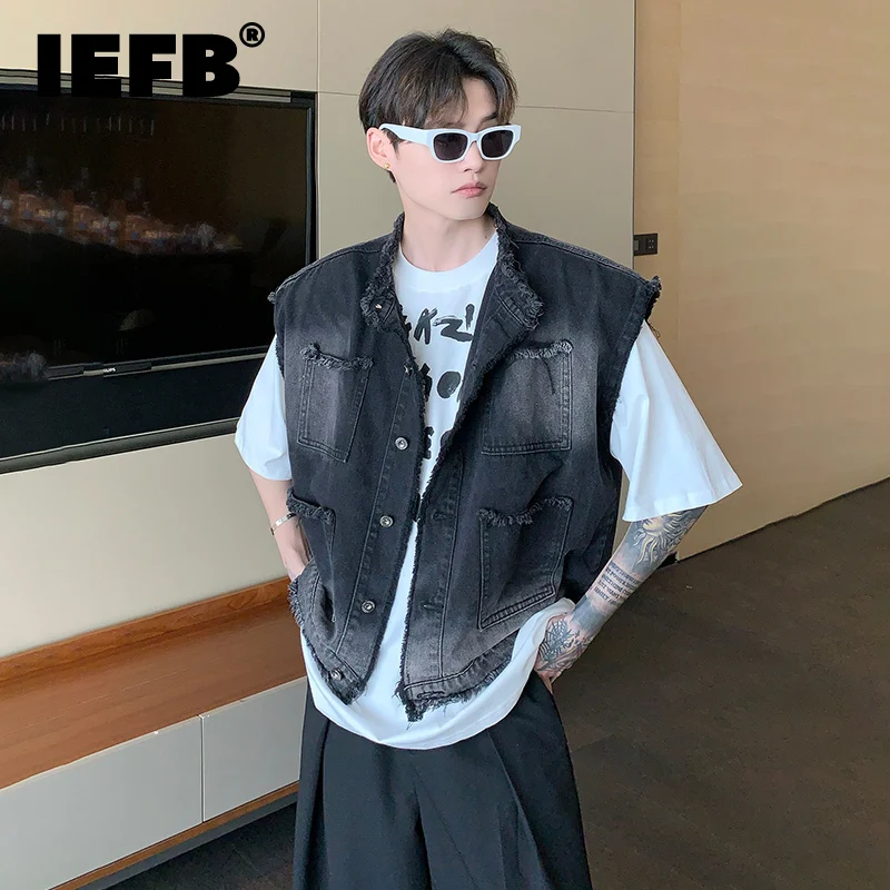 

Новый нишевой дизайн IEFB, мужская повседневная джинсовая жилетка с зауженными лямками, топы без рукавов, Мужская свободная летняя уличная од...