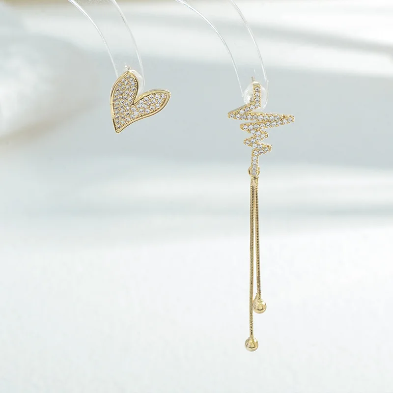 

Wholesale Zircon Asymmetric Love Heart Stud Earrings Female Women Sterling Silvers Pin Post Tassel Jewelry Gift
