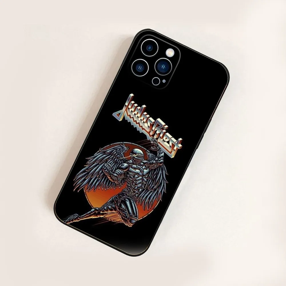 Чехол для телефона Rock J-Judas Band P-Priest iPhone 16 15 14 13 12 Mini 11 Pro XR X XS MAX 7 8 Plus силиконовый