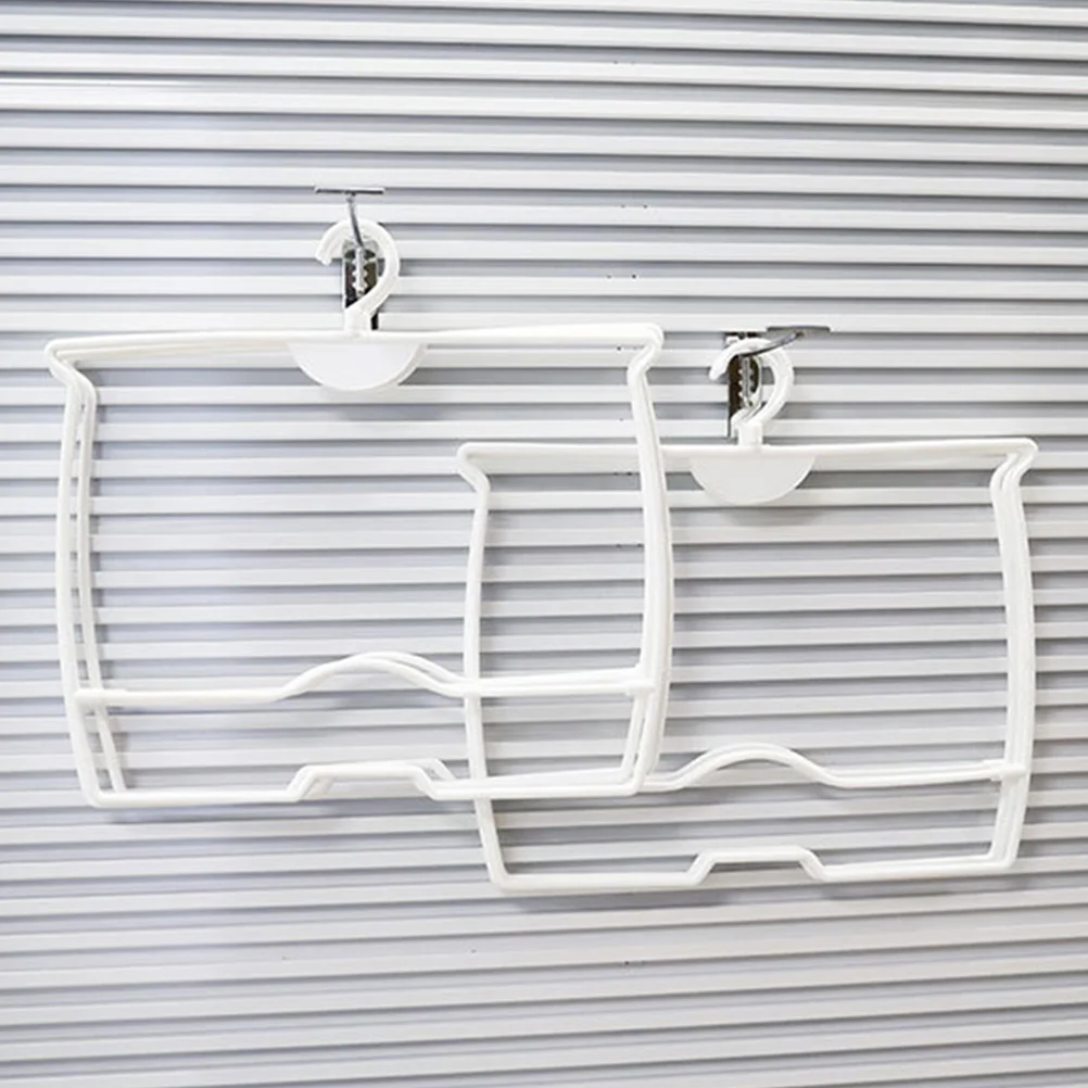 Рисунок 5 - вешалка для одежды и плавок