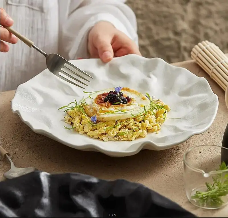 Морщинистая керамическая тарелка для ресторана стейка твердая основная