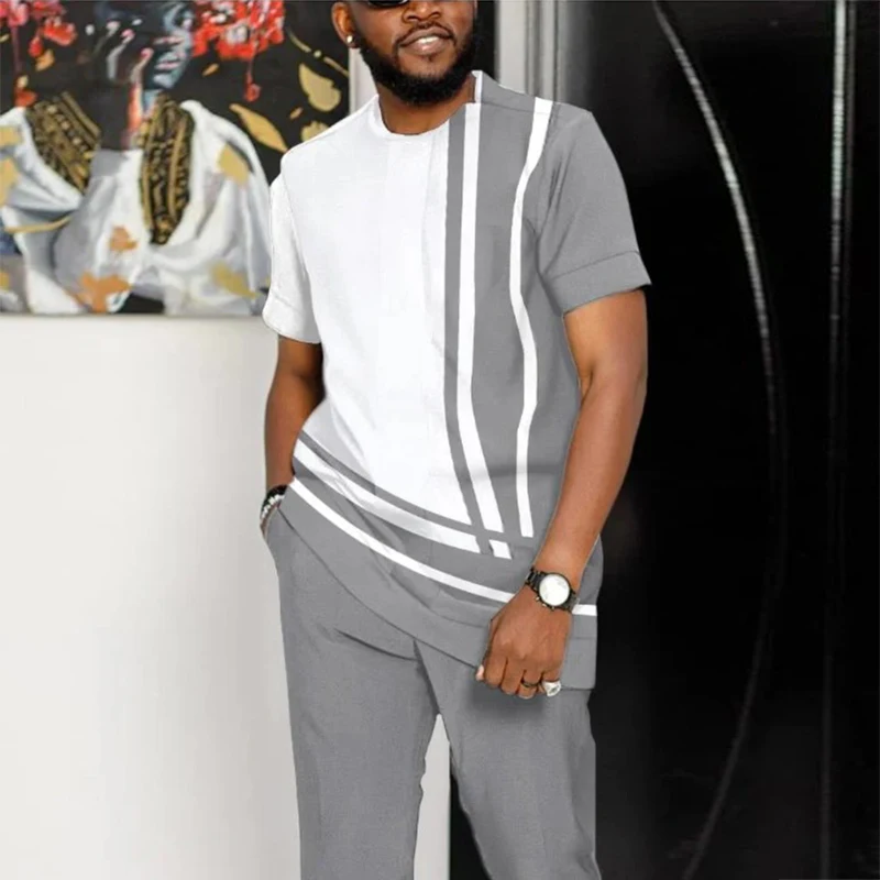 Костюм мужской с геометрическим принтом пуловер коротким рукавом и длинные