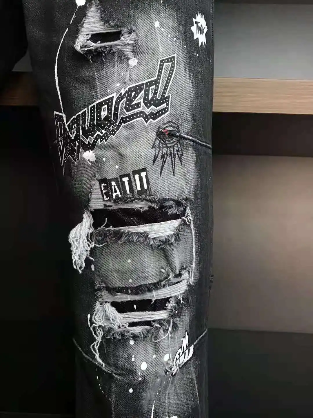 DSQUARED2 Ripped Printed Casual Jeans Elastic Waist 9-point Trousers Motorcycle Style Men's Clothing Pants A502