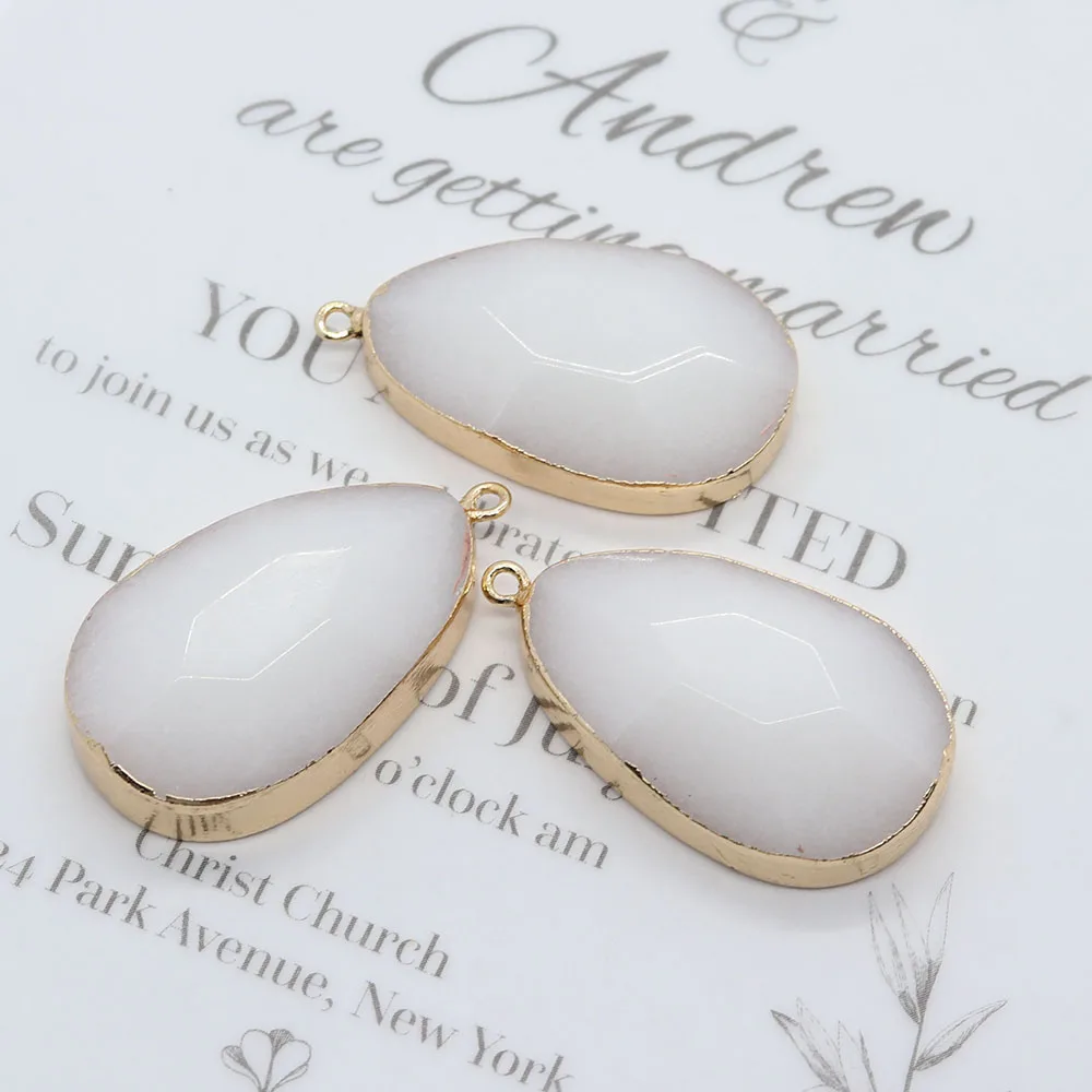 

1pc Oval Shaped Natural Semi-precious Stone White Crystal Pendants Gold Color Edge DIY for Making Jewelry Necklace 22x40mm