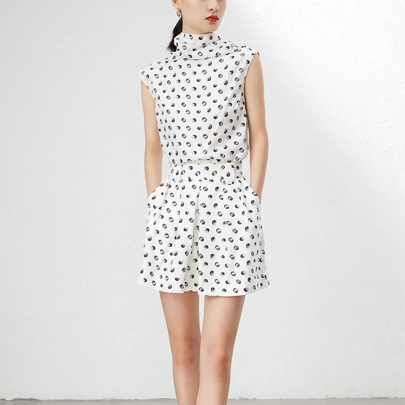 

Elegent Printed 2 Piece Matching Sets High Collar Sleeveless Tops Fashion A-line Shorts Women 2023 New 100% Silk Shorts Suit