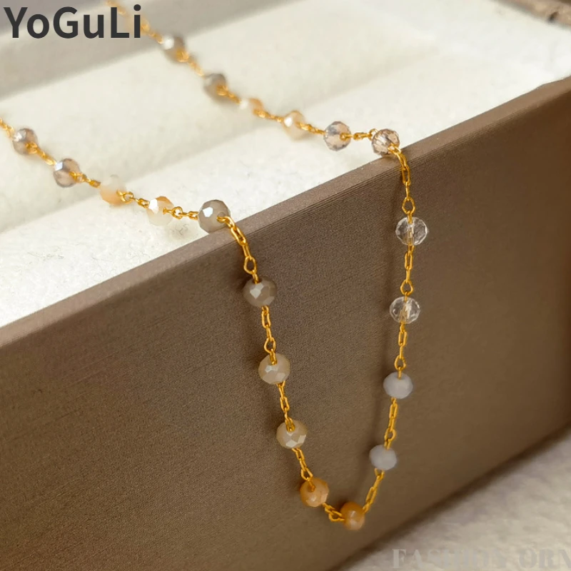 Цепочка Женская Однослойная под золото со стеклянными бусинами Цепочка Женская Однослойная под золото со стеклянными бусинами