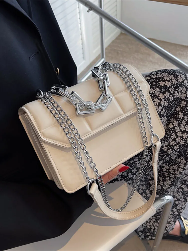 

Новинка 2022, женская сумка на цепочке, маленькие квадратные сумки-тоуты на плечо для женщин, модная однотонная брендовая дизайнерская сумка через плечо, женские сумки-тоуты