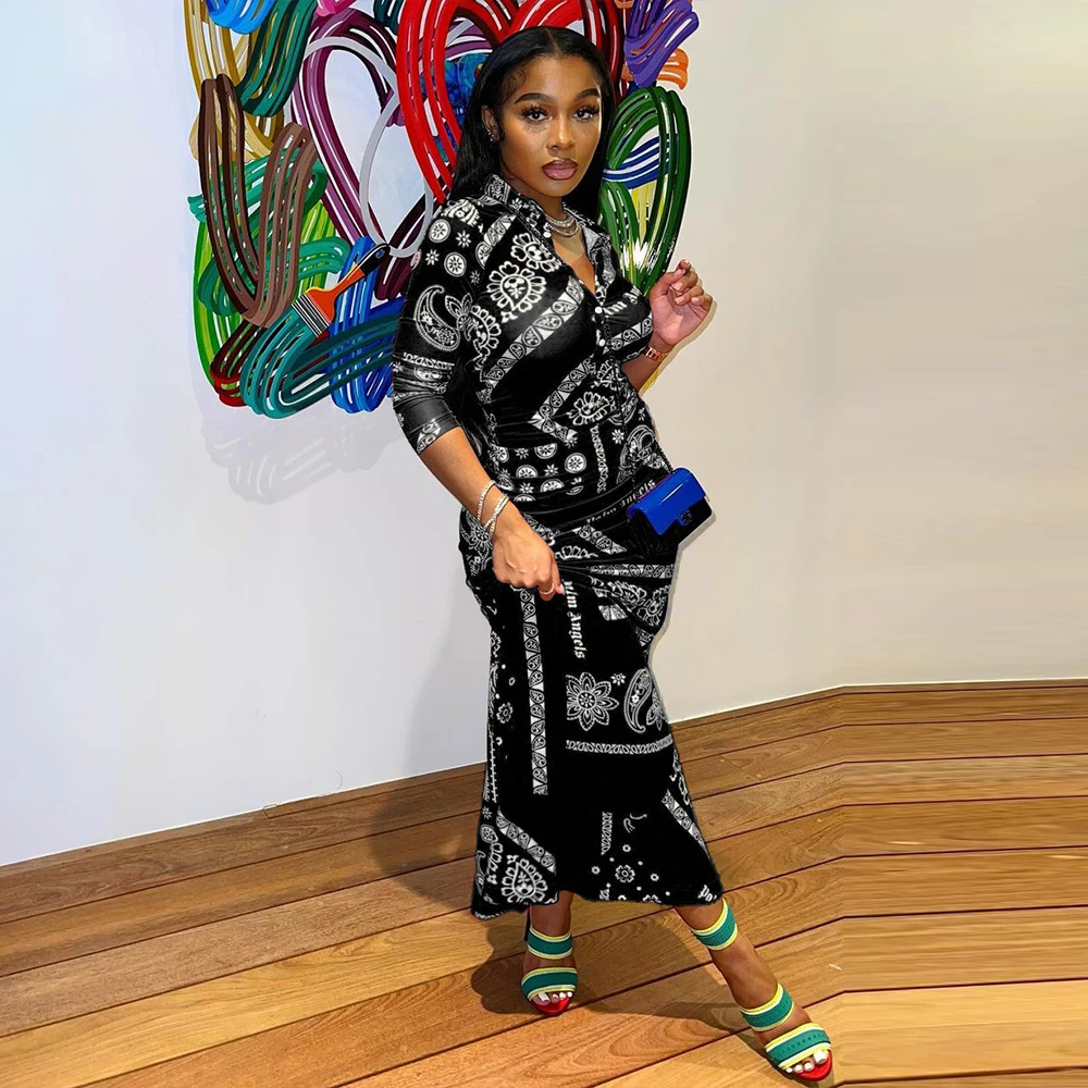 

Vintage Women's Bandanna Print Mermaid Dresses Sexy Black Turn Down Collar Full Sleeve Buttons Up Ankle Length Maxi Long Dress