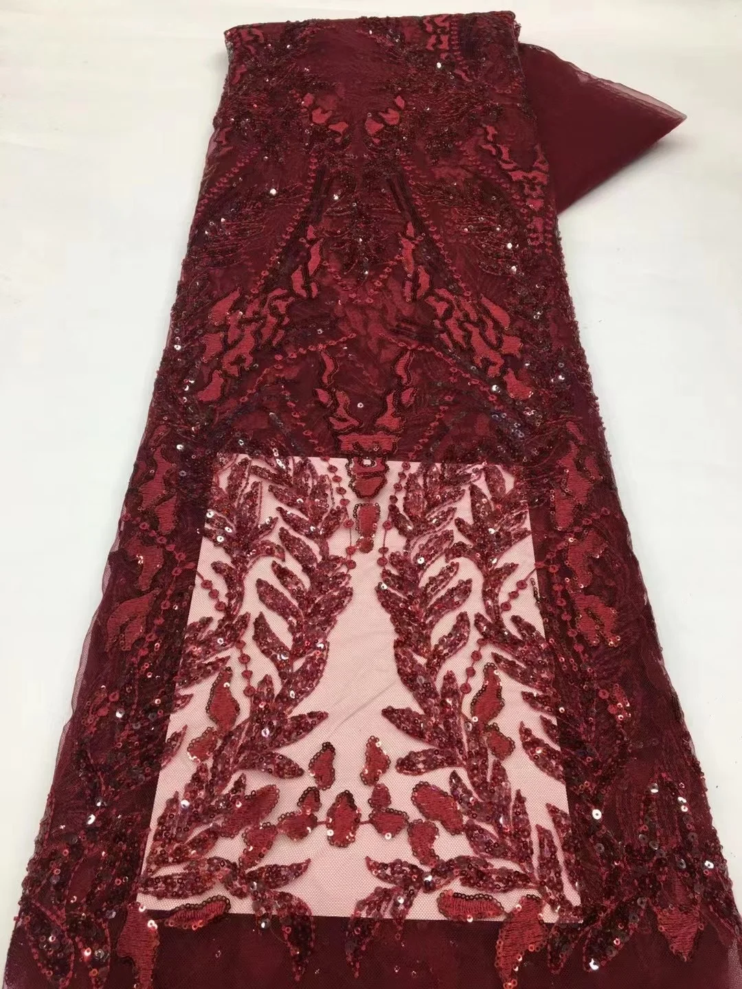 

2023 African High Quality Lace Fabric Latest Wine French Net Sequin Fabric Sewing Embroidered Lace in Tulle Nigeria Fabric