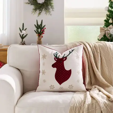 Декоративный чехол для подушки BUNNY FiFi Рождественский