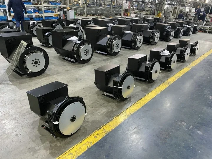 # YUNYI 1500 об/мин 50 Гц 15 кВА бесщеточный синхронный генератор переменного тока 12 кВт