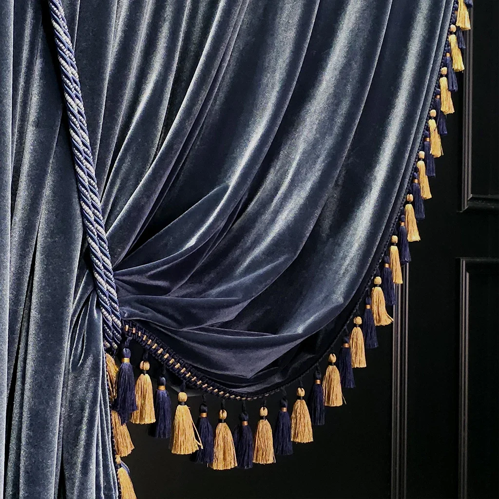 

Винитажные бархатные шторы JESSANS серые и синие