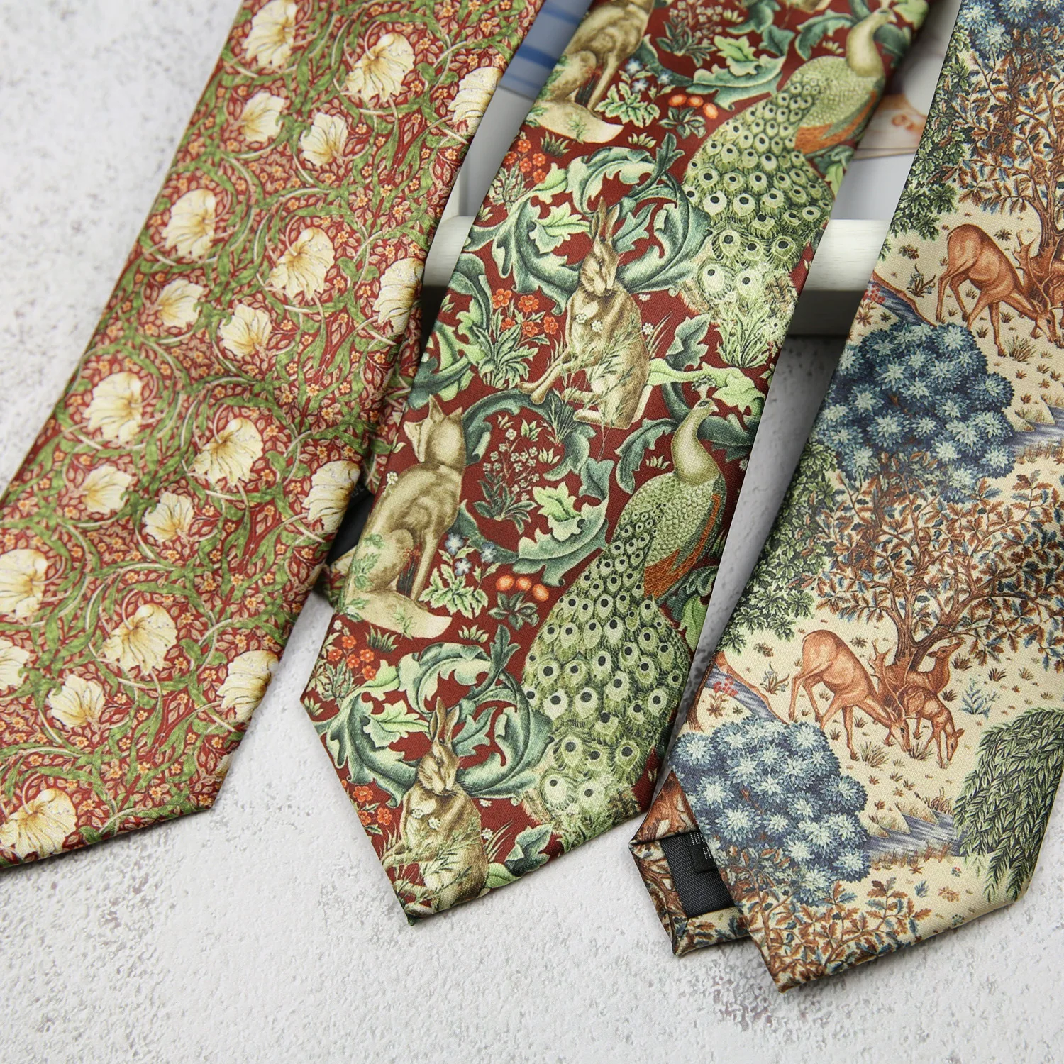 Рисунок 2 - Галстук Мужской винтажный из полиэстера