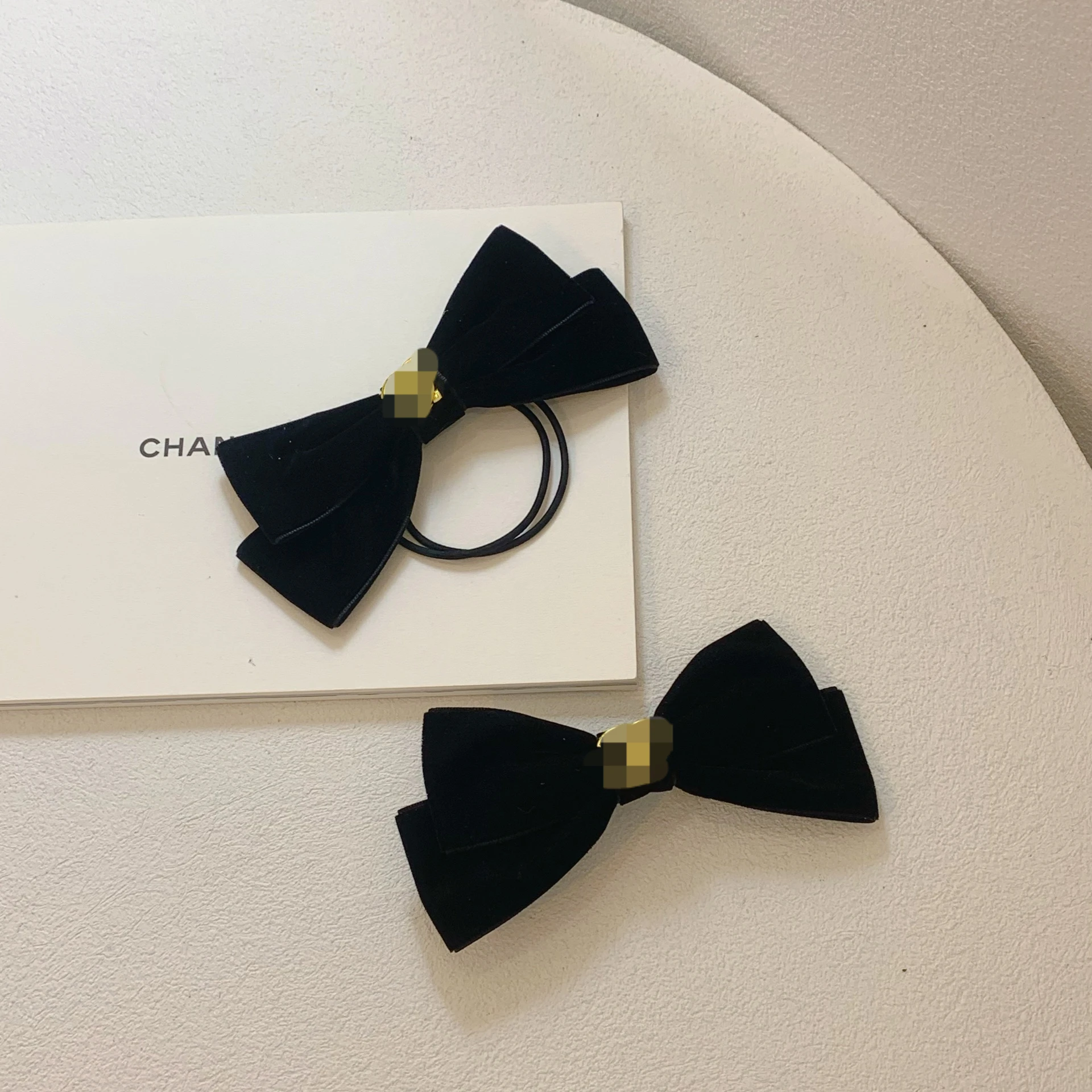 

Новый бархатный черный аромат в стиле ретро домашний темперамент с бантом для девушек аксессуары для волос челка зажим подарок