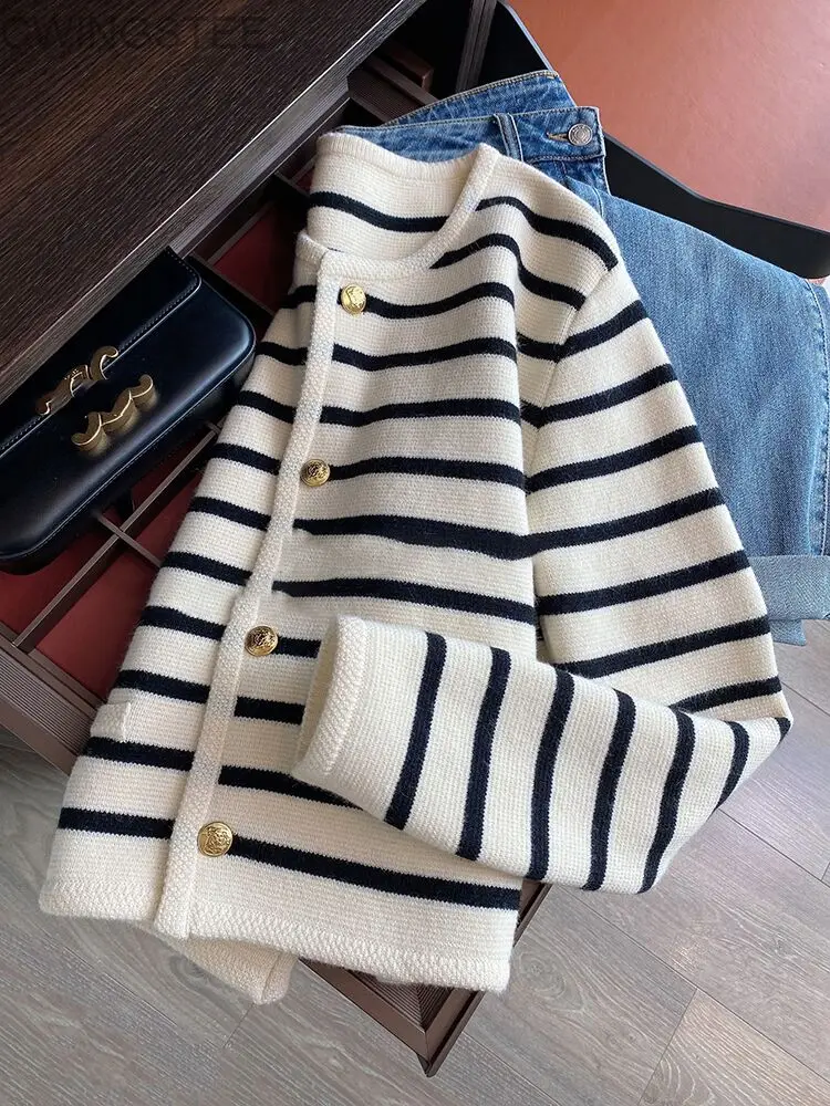 

2023 Women Spring Autumn Sweaters O-neck Stripe Knitted Cardigan Fashion Long Sleeve Casual Short Tops Korean Style New