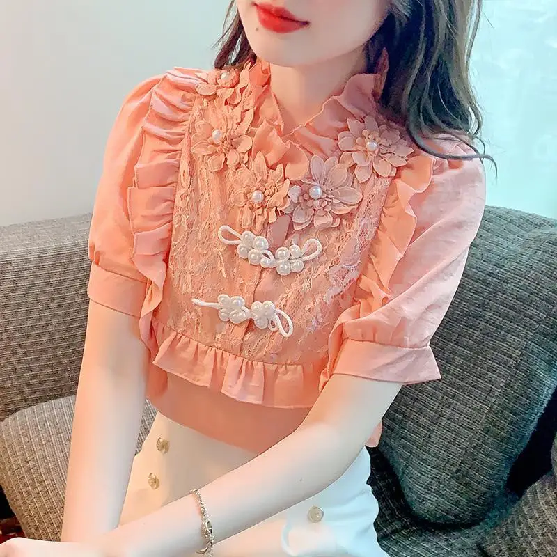 

Blouse female 2022 Summer new French lace stitching chiffon shirt females standing shirt sweet shirt short sleeve blouse tops