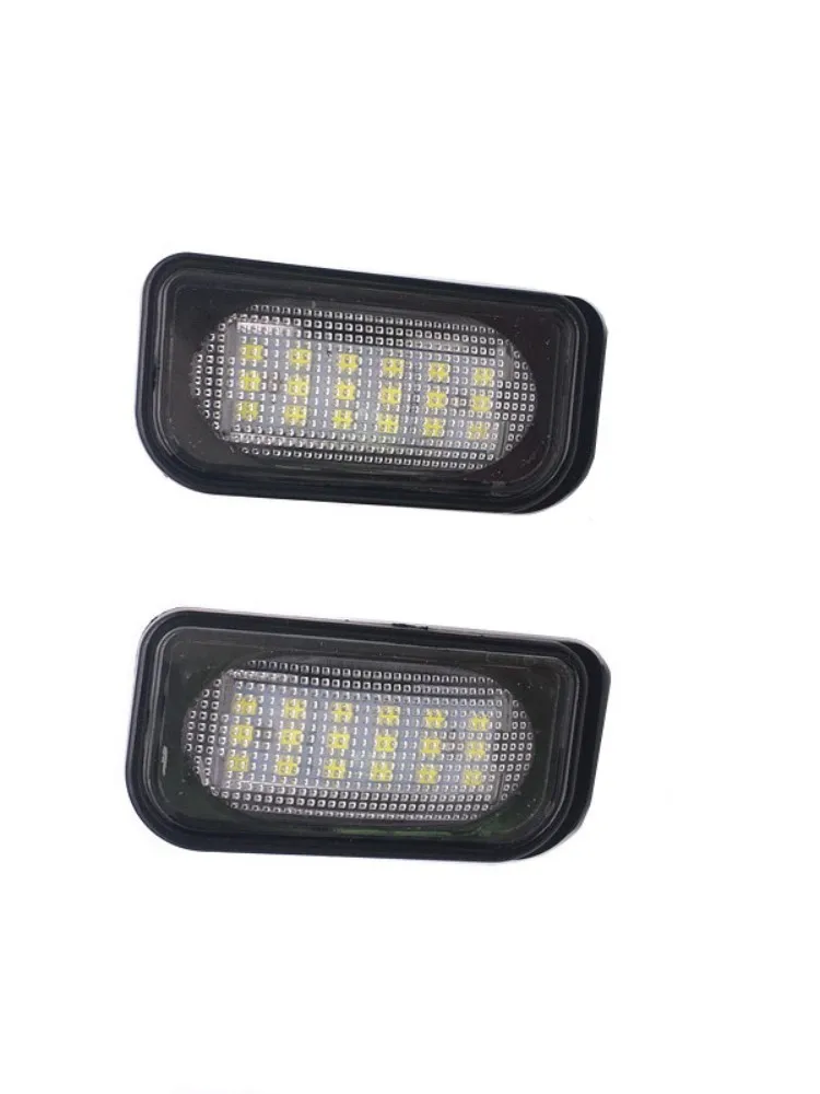 

2pcs LED License Number Plate Light Assembly Replacement For Mercedes Benz C-class W203 R230 W209 C209 A209 SL CLK Class