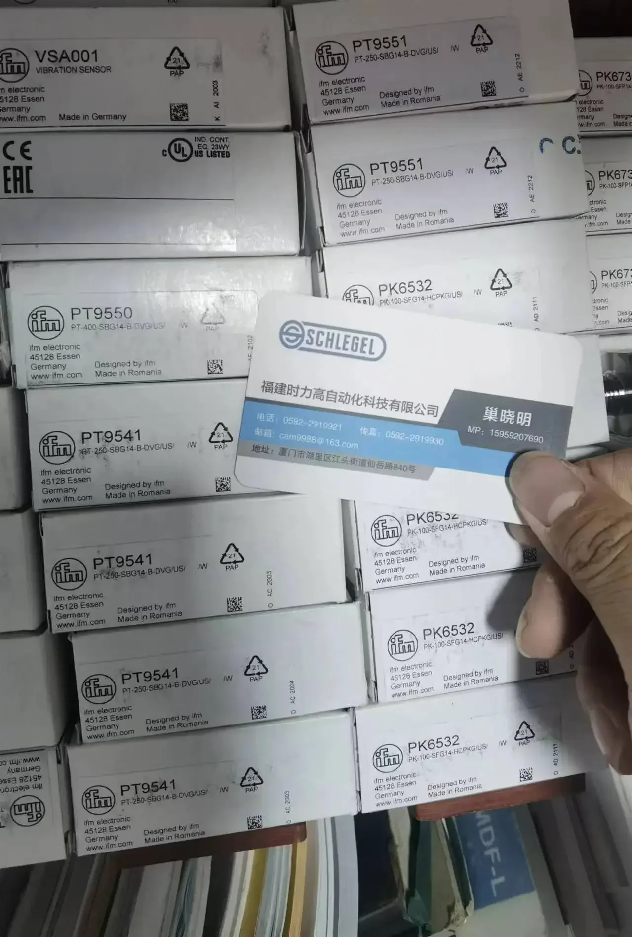 Фото Датчик давления IFM PK6732 PK6734 (2026.4 False One Penalty Ten) в наличии №2