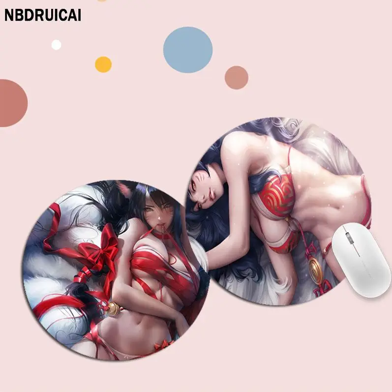 

League Of Legends Ahri Anti-Slip Round Office Student Gaming Thickened Writing Pad Non-slip Cushion Mouse Pad Deskpad Home Decor