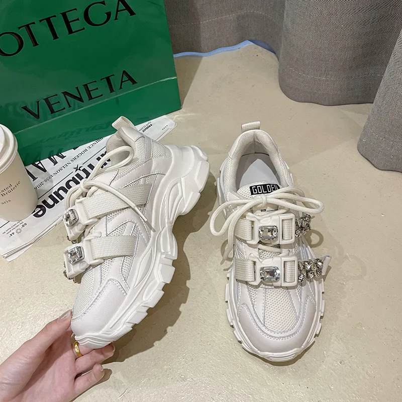 

Fashion Women's Sneakers 2022 New Fashion Women Sport Shoes Trend White Spring Shoes For Women New Vulcanized Platform Shoes