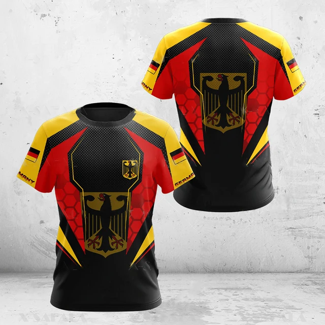 

Футболка мужская оверсайз с коротким рукавом и принтом герба Германии