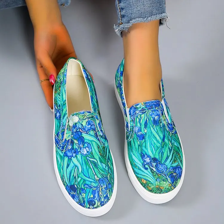 

2022 New Fashion Ladies Casual Flat Shoes Breathable Comfort Gradient Slip-On Casual Shoe Slip-On Flats Canvas Ladies Large Size