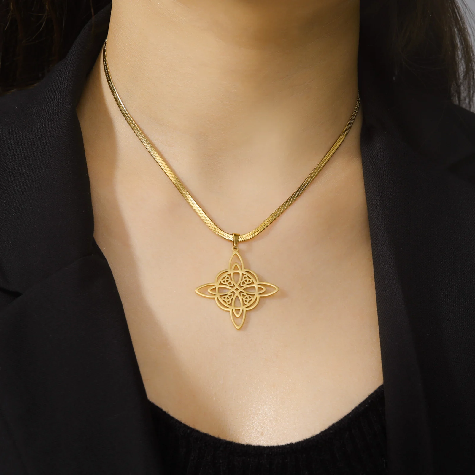 Teamer Trend Witch Knot змеиная цепочка ожерелье для женщин Witchcraft нержавеющая сталь