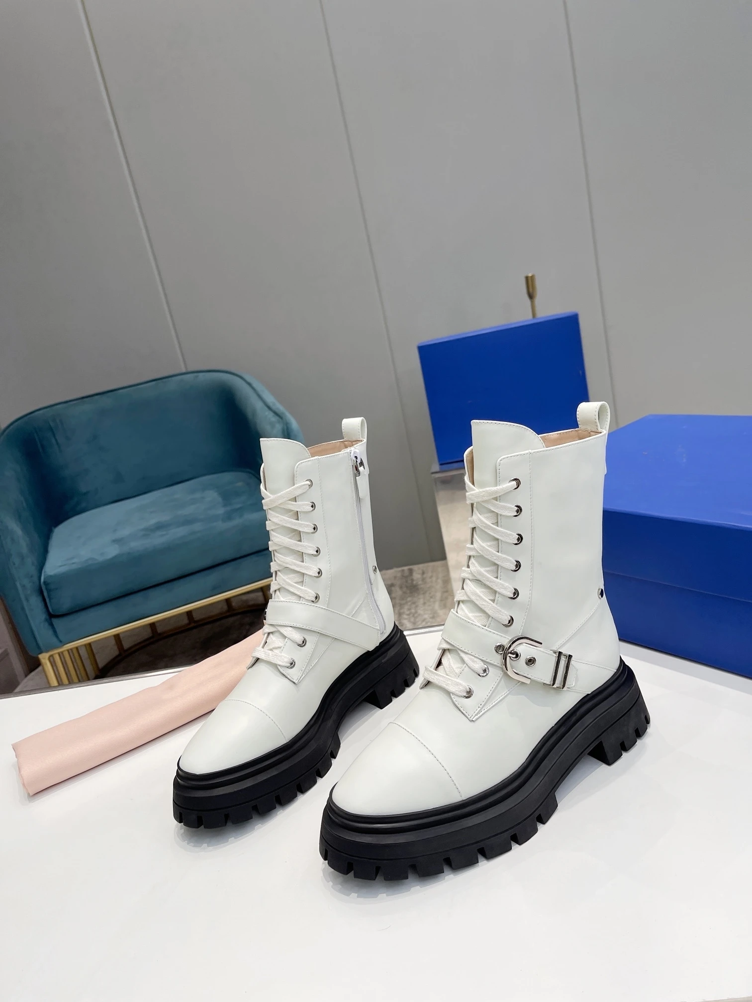 

Новинка Осень/Зима 2023 кожаные ботинки универсальные модные женские ботинки из воловьей овчины женская обувь размер 35-39