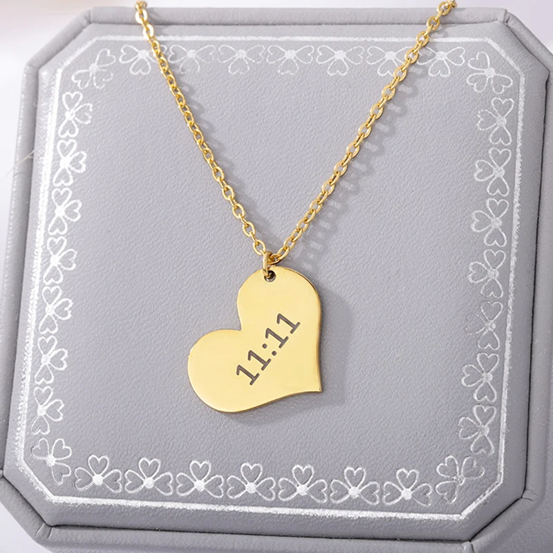 Женское колье с подвеской в виде сердца из нержавеющей стали |