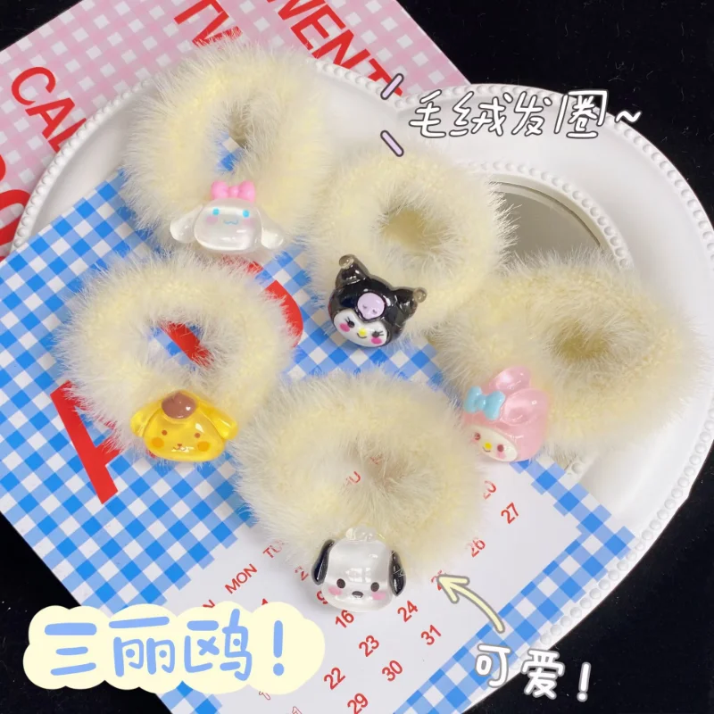 

Sanrio Kuromi Melody cinnamon rolls autumn and winter new cartoon plush towel ring hair ring cute sweet girly style hair rope