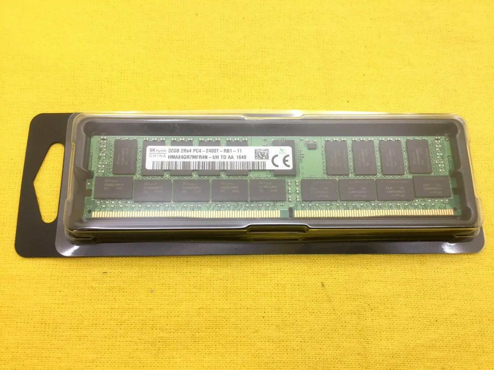 

Оригинальная Серверная память SK 32G 2RX4 DDR4 2400 REG
