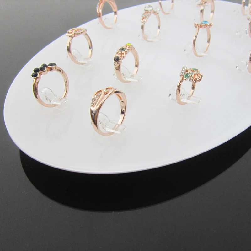 2022 New Hot Sale Acrylic White Ellipse Ring Jewelry Display Stand Organizer Case Holder Tray Showcase Rack Props